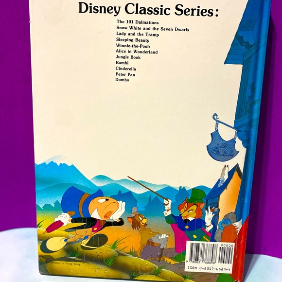 WALT DISNEY PINOCCHIO VINTAGE 1986 COLLECTABLE HARDCOVER BOOK GALLERY BOOKS 95p. - Picture 2 of 16